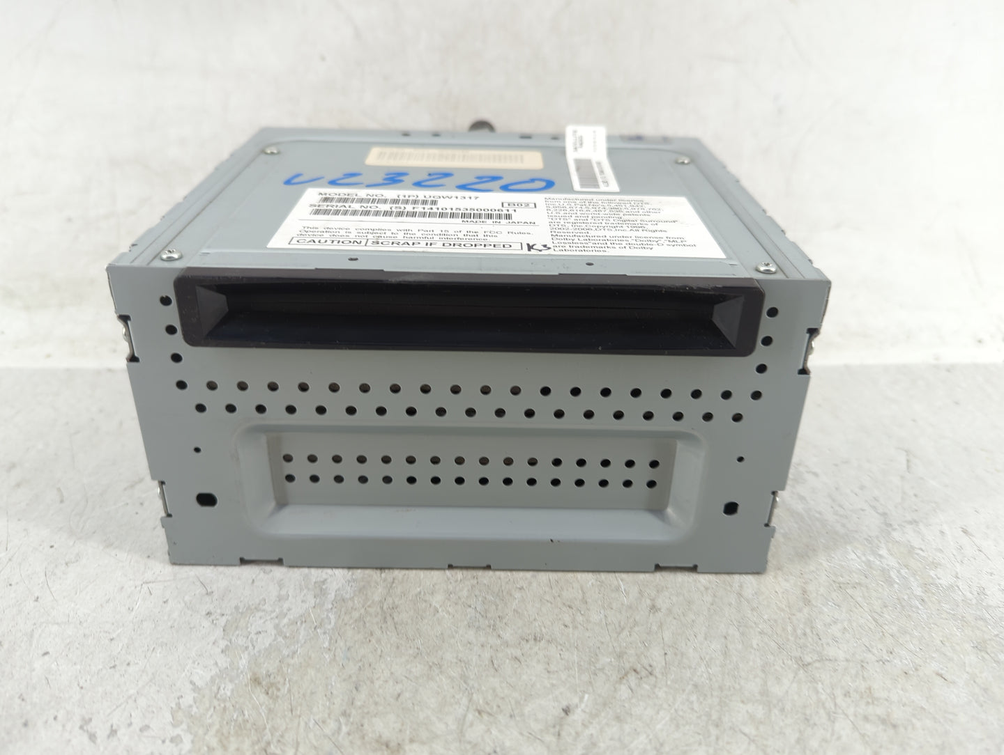 2011-2012 Ford Fusion Radio AM FM Cd Player Receiver Replacement P/N:BE5T-18D822-AA Fits Fits 2011 2012 OEM Used Auto Parts 