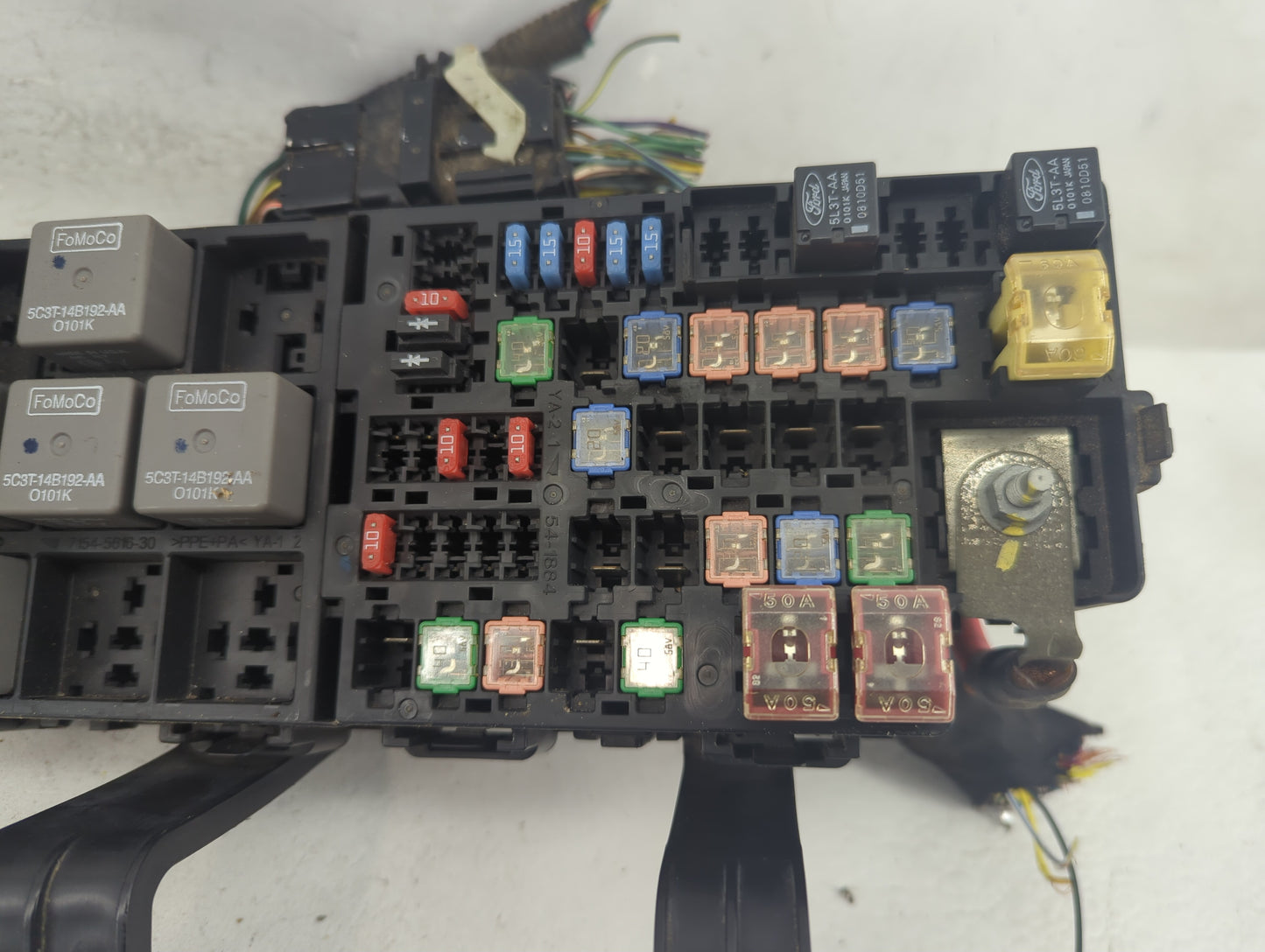 2010-2012 Ford Fusion Fusebox Fuse Box Panel Relay Module P/N:BE5T-14290-E Fits Fits 2010 2011 2012 OEM Used Auto Parts - Oe