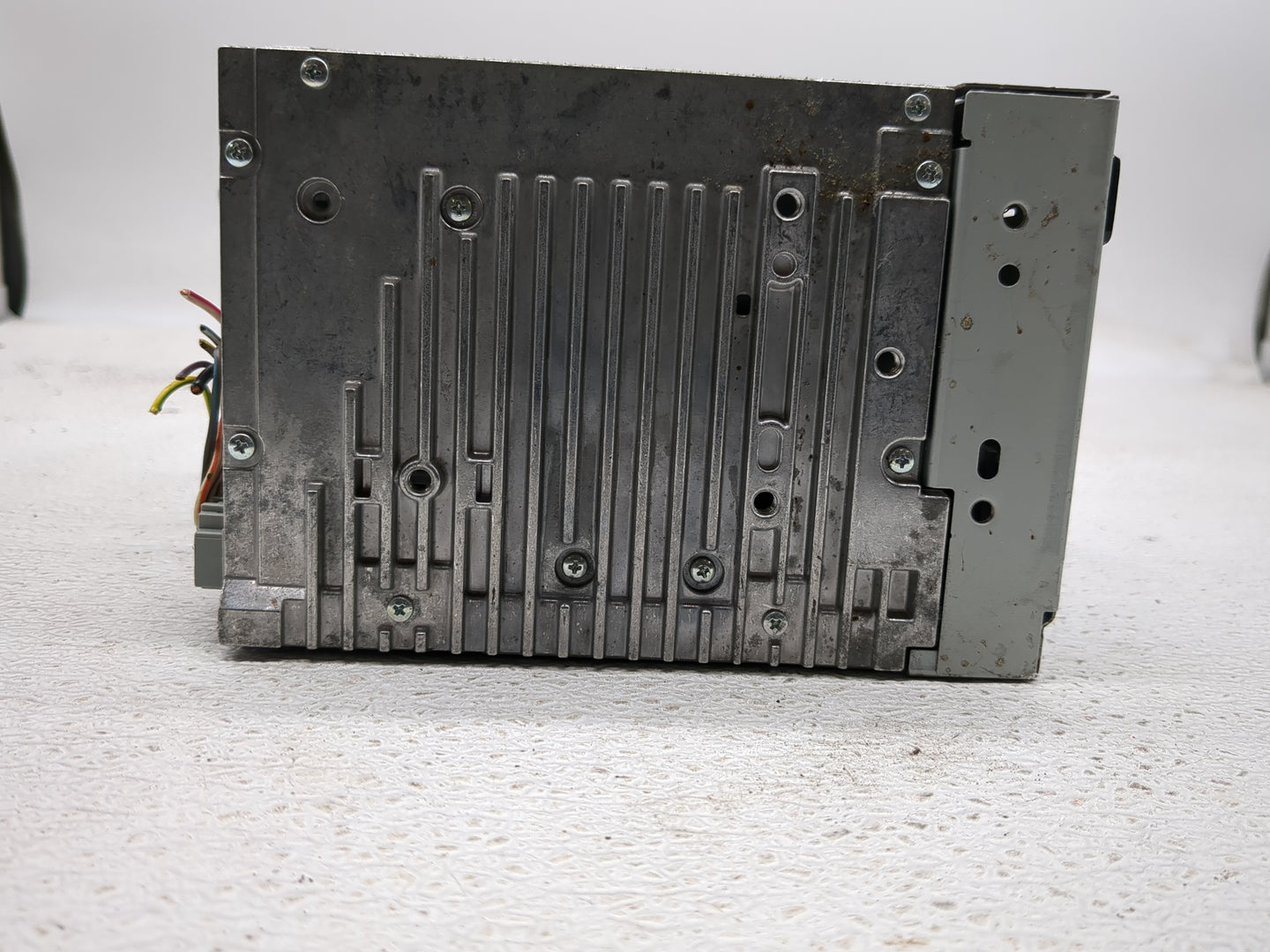 2010-2012 Ford Fusion Radio AM FM Cd Player Receiver Replacement P/N:BE5T-19C157-AA Fits Fits 2010 2011 2012 OEM Used Auto P