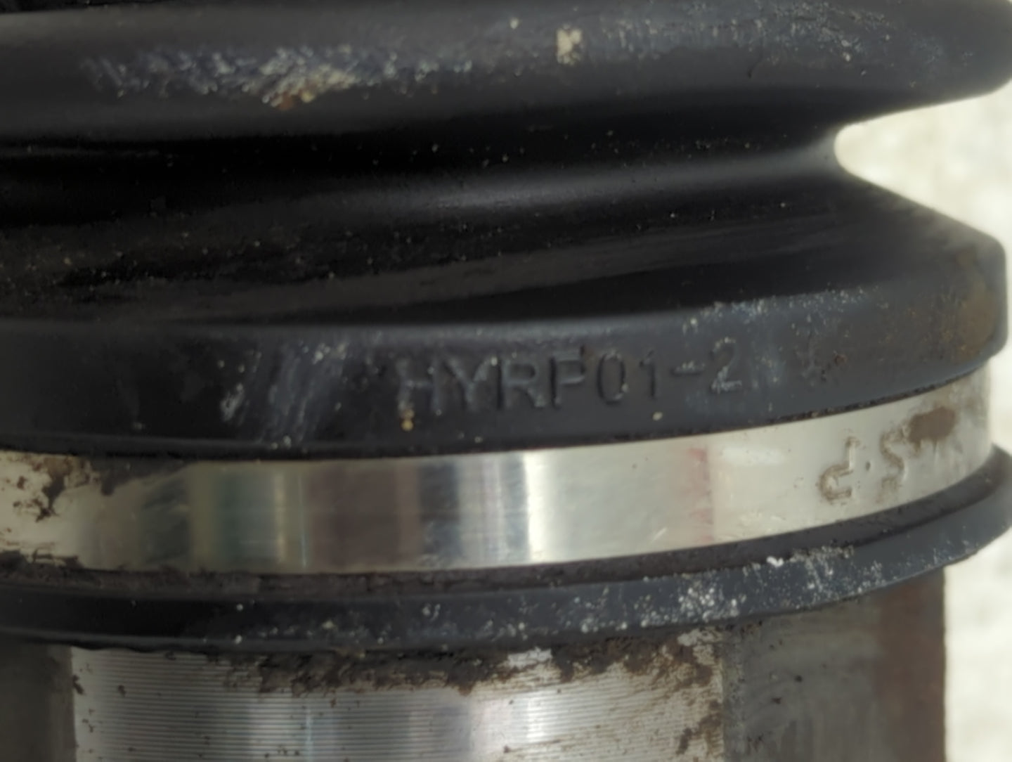 2010-2012 Ford Fusion Axle Shaft Front Driver Cv C/v - Oemusedautoparts1.com