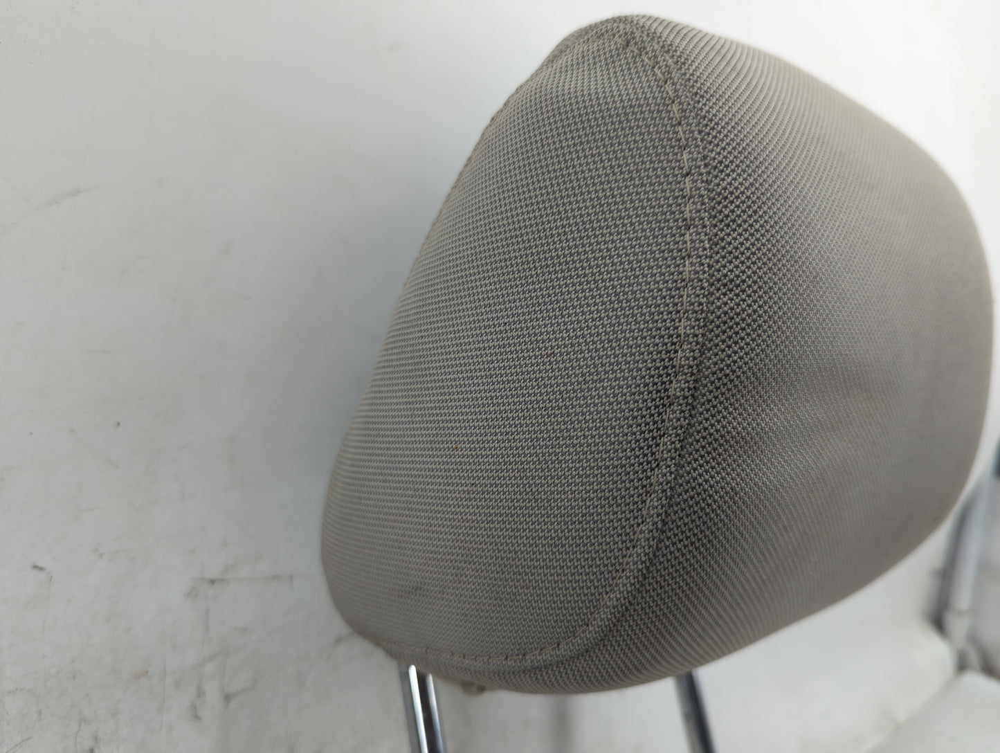 2011-2012 Ford Fusion Headrest Head Rest Front Driver Seat Grey - Oemusedautoparts1.com