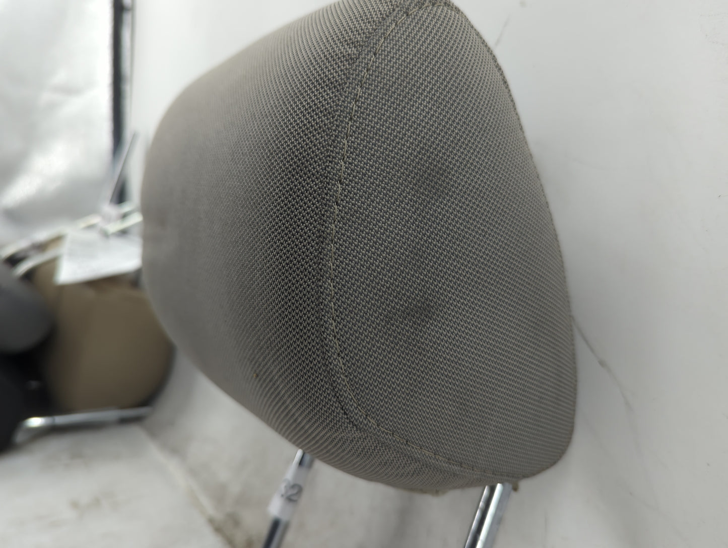 2011-2012 Ford Fusion Headrest Head Rest Front Driver Seat Grey - Oemusedautoparts1.com