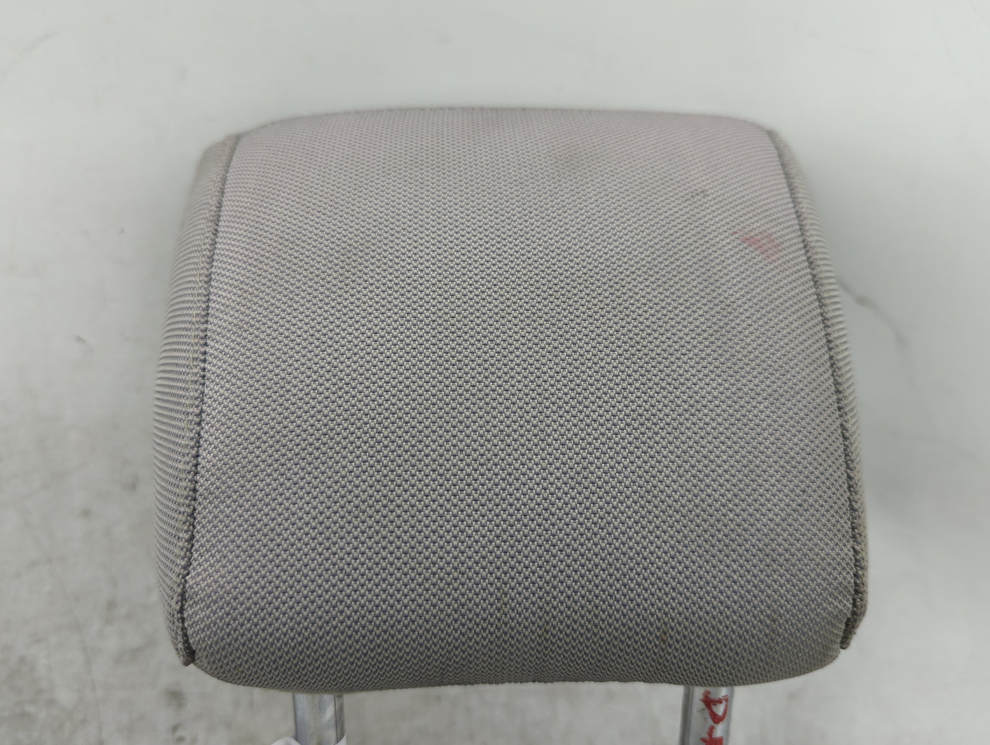 2011-2012 Ford Fusion Headrest Head Rest Rear Seat Fits Fits 2011 2012 OEM Used Auto Parts - Oemusedautoparts1.com