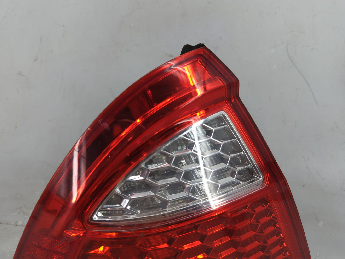 2010-2012 Ford Fusion Tail Light Assembly Passenger Right OEM Fits Fits 2010 2011 2012 OEM Used Auto Parts - Oemusedautopart
