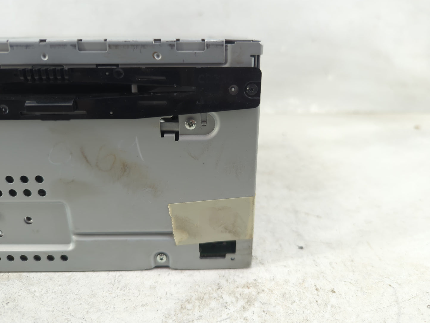 2010-2012 Ford Fusion Radio AM FM Cd Player Receiver Replacement P/N:BE5T-19C157-AA Fits Fits 2010 2011 2012 OEM Used Auto P