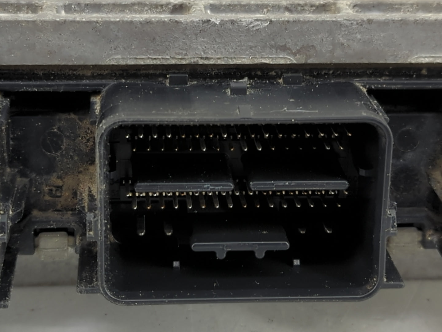 2011 Ford Fusion PCM Engine Control Computer ECU ECM PCU OEM P/N:AE5A-12A650-EPB BL8A-12B684-AB Fits OEM Used Auto Parts - O