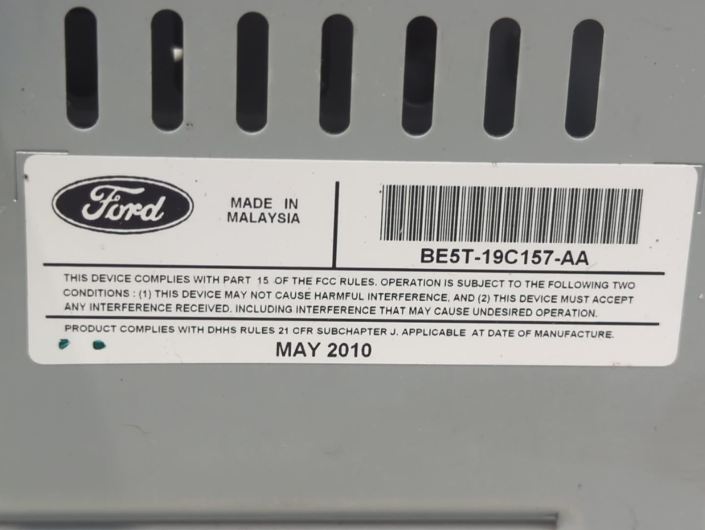 2011-2012 Ford Fusion Radio AM FM Cd Player Receiver Replacement P/N:BE5T-19C157-AA Fits Fits 2011 2012 OEM Used Auto Parts 