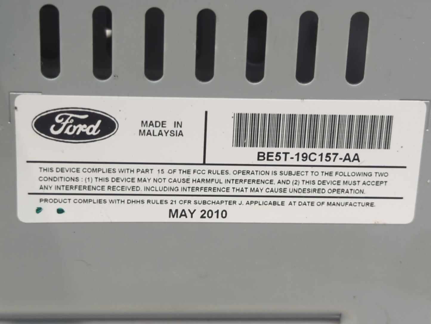 2011-2012 Ford Fusion Radio AM FM Cd Player Receiver Replacement P/N:BE5T-19C157-AA Fits Fits 2011 2012 OEM Used Auto Parts 