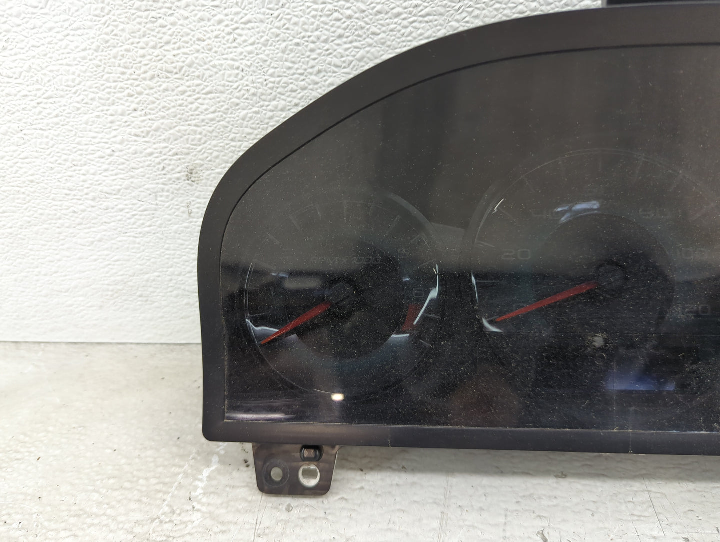 2011-2012 Ford Fusion Instrument Cluster Speedometer Gauges P/N:BE5T-10849-CD Miles: Fits Fits 2011 2012 OEM Used Auto Parts