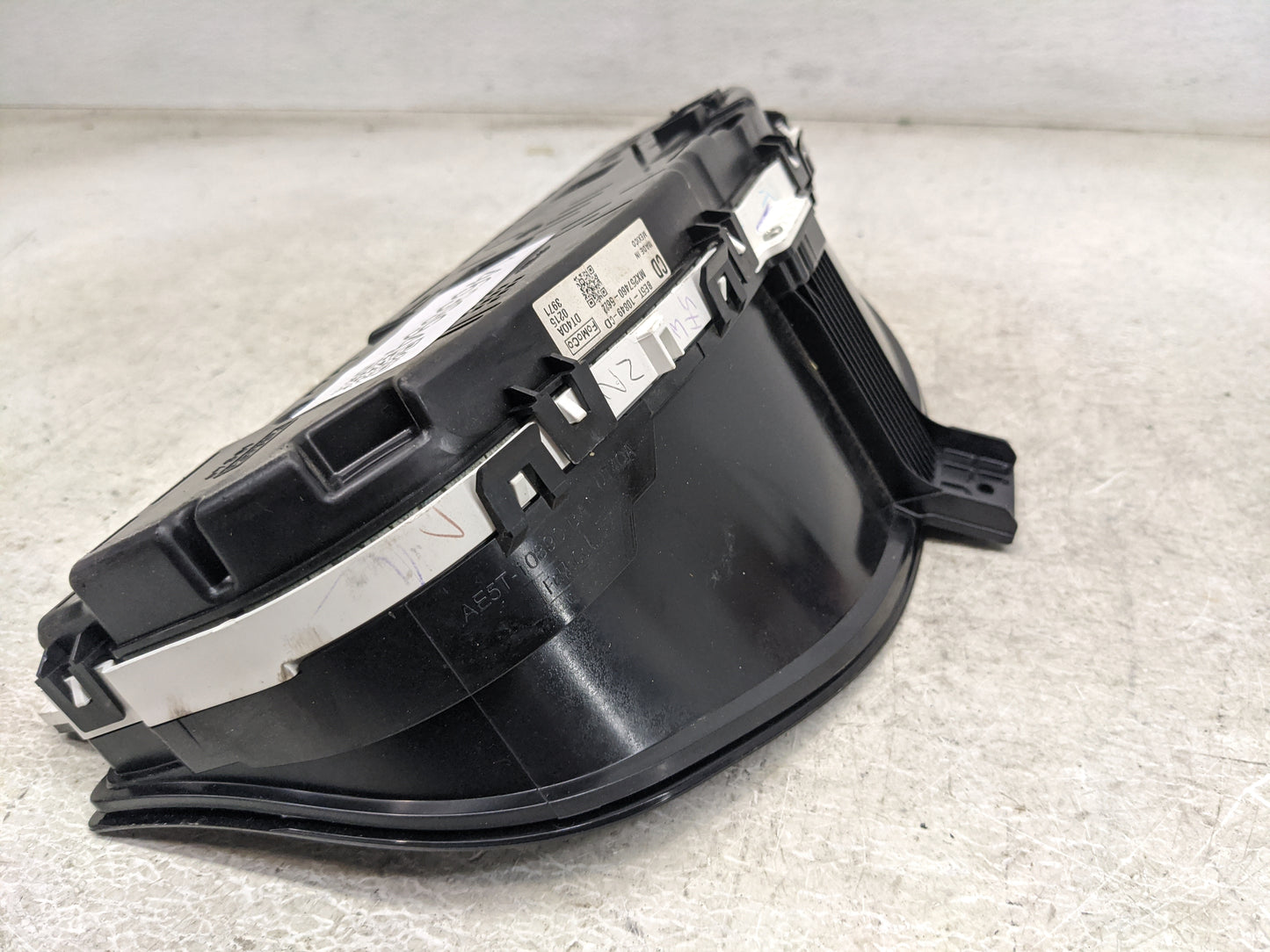 2011 Ford Fusion Instrument Cluster Speedometer Gauges P/N:BE5T-10849-JD BE5T-10B830-CD Miles:98K Fits OEM Used Auto Parts -
