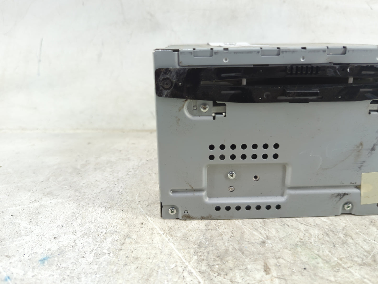 2011-2012 Ford Fusion Radio AM FM Cd Player Receiver Replacement P/N:BE5T-19C157-AA Fits Fits 2011 2012 OEM Used Auto Parts 