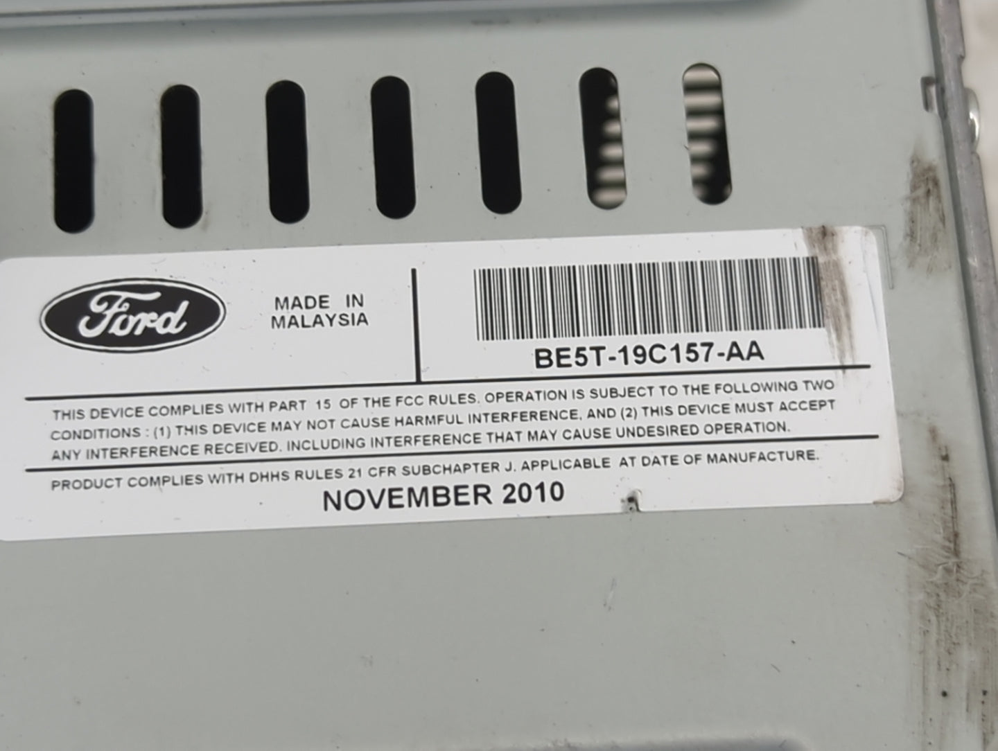 2011-2012 Ford Fusion Radio AM FM Cd Player Receiver Replacement P/N:BE5T-19C157-AA Fits Fits 2011 2012 OEM Used Auto Parts 