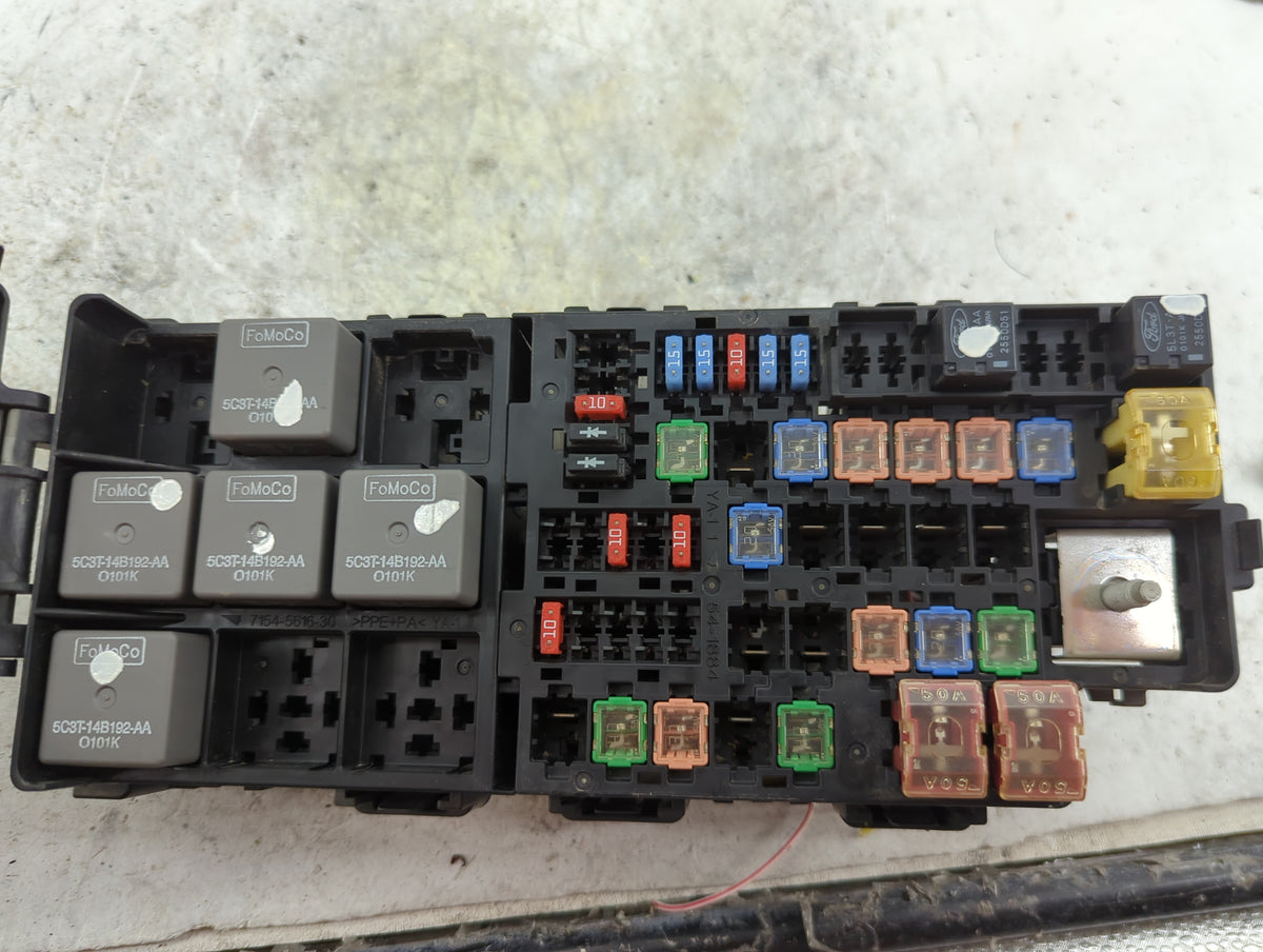 2010-2012 Ford Fusion Fusebox Fuse Box Panel Relay Module P/N:5C3T-14B192-AA 7154-5616-30 Fits Fits 2010 2011 2012 OEM Used 