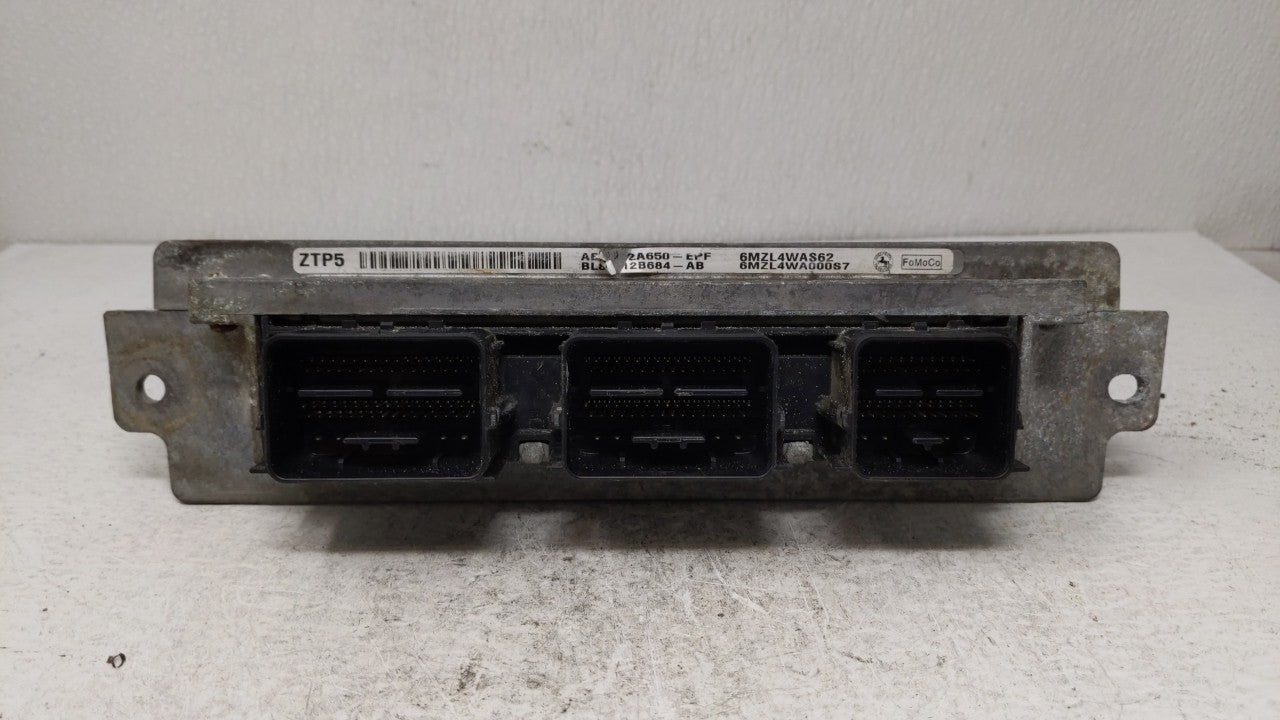2011 Ford Fusion PCM Engine Control Computer ECU ECM PCU OEM P/N:AE5A-12A650-DFC AE5A-12A650-EPD, AE5A-12A650-EPB Fits OEM U