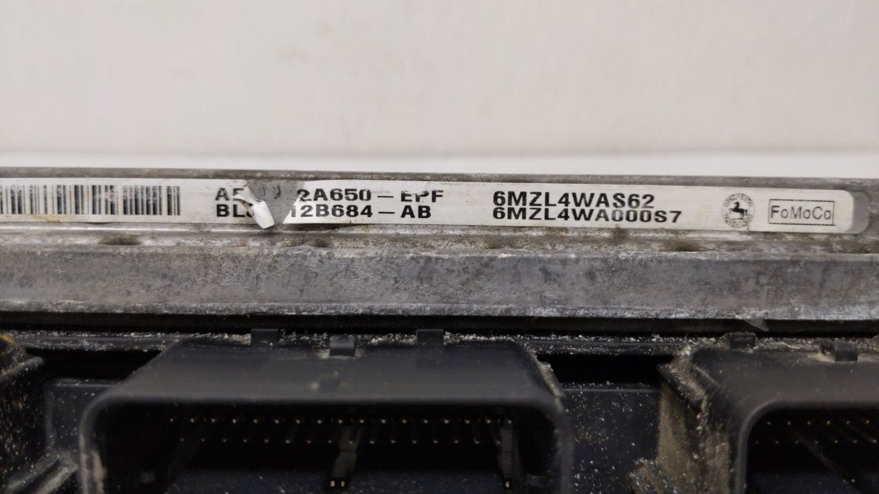 2011 Ford Fusion PCM Engine Control Computer ECU ECM PCU OEM P/N:AE5A-12A650-DFC AE5A-12A650-EPD, AE5A-12A650-EPB Fits OEM U