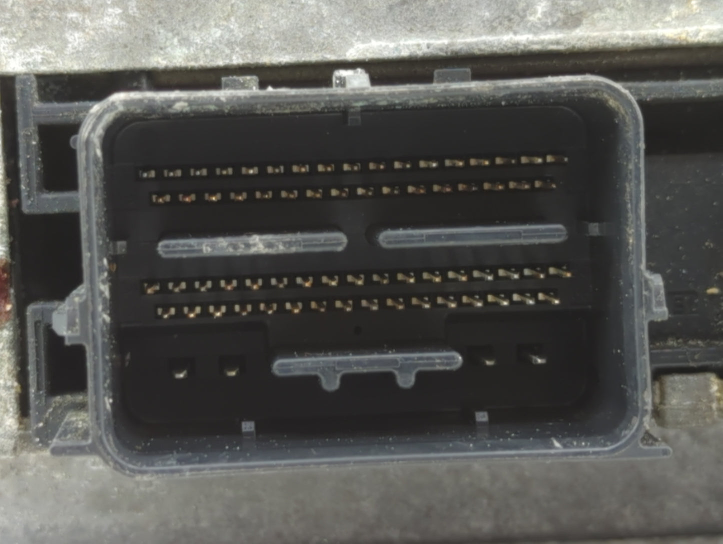 2011 Ford Fusion PCM Engine Control Computer ECU ECM PCU OEM P/N:AE5A-12A650-DFC AE5A-12A650-EPD, AE5A-12A650-EPB Fits OEM U