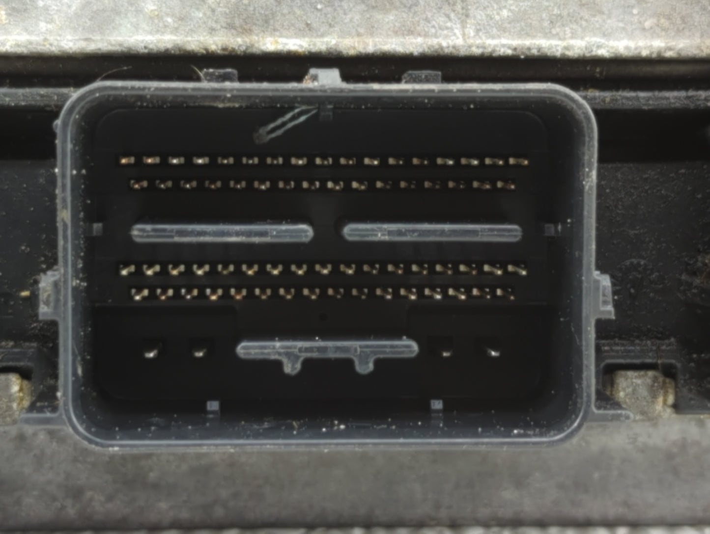 2011 Ford Fusion PCM Engine Control Computer ECU ECM PCU OEM P/N:AE5A-12A650-DFC AE5A-12A650-EPD, AE5A-12A650-EPB Fits OEM U