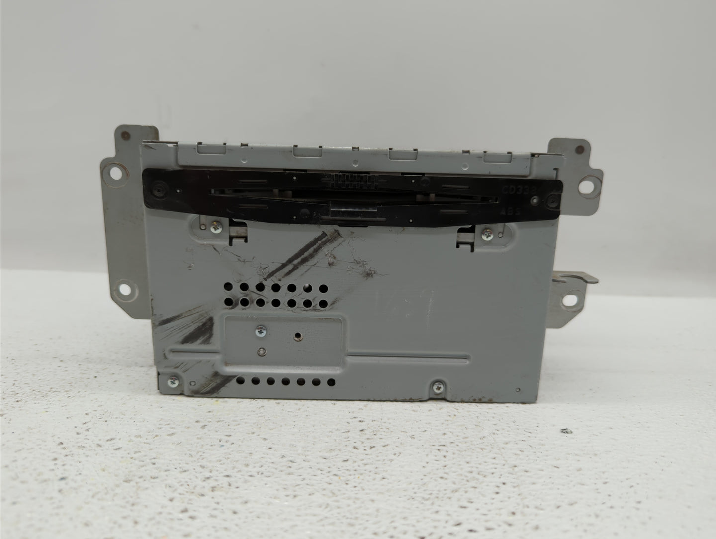 2010-2012 Ford Fusion Am Fm Cd Player Radio Receiver - Oemusedautoparts1.com