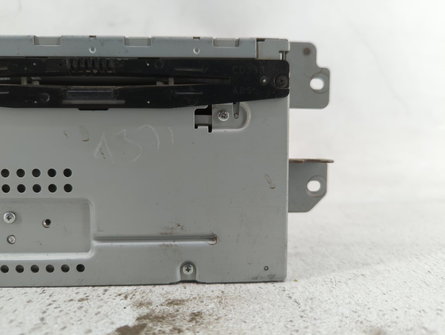 2010-2012 Ford Fusion Am Fm Cd Player Radio Receiver - Oemusedautoparts1.com