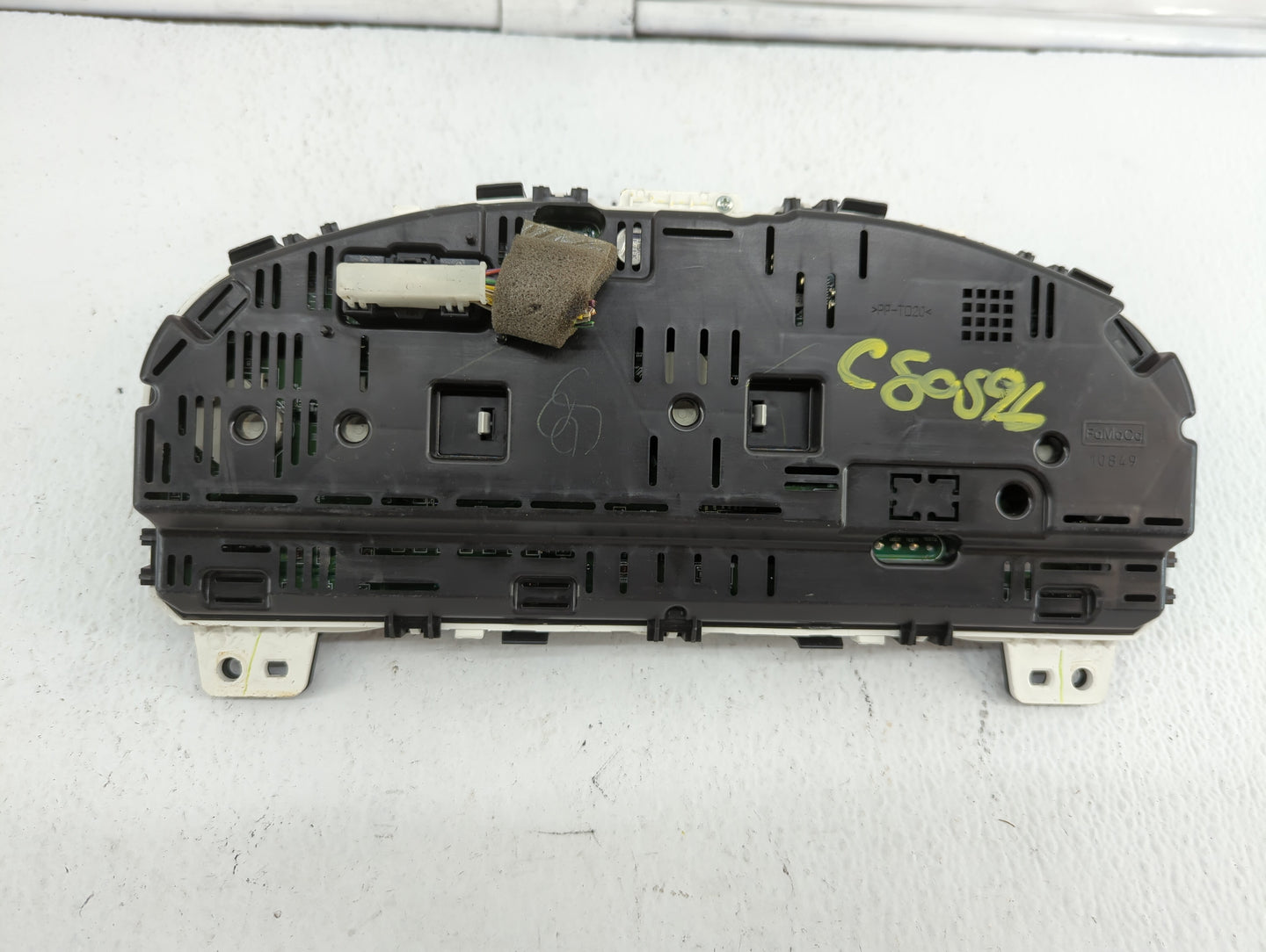 2011 Ford Fusion Instrument Cluster Speedometer Gauges P/N:BE5T-10849-CD Fits OEM Used Auto Parts - Oemusedautoparts1.com