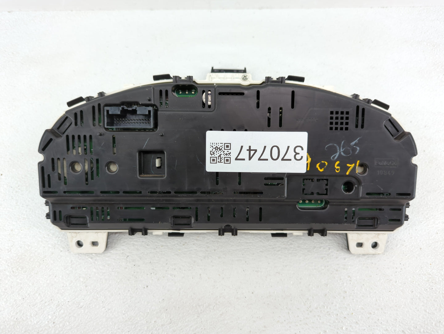 2011-2012 Ford Fusion Instrument Cluster Speedometer Gauges P/N:BE5T-10849-CD Fits Fits 2011 2012 OEM Used Auto Parts - Oemu