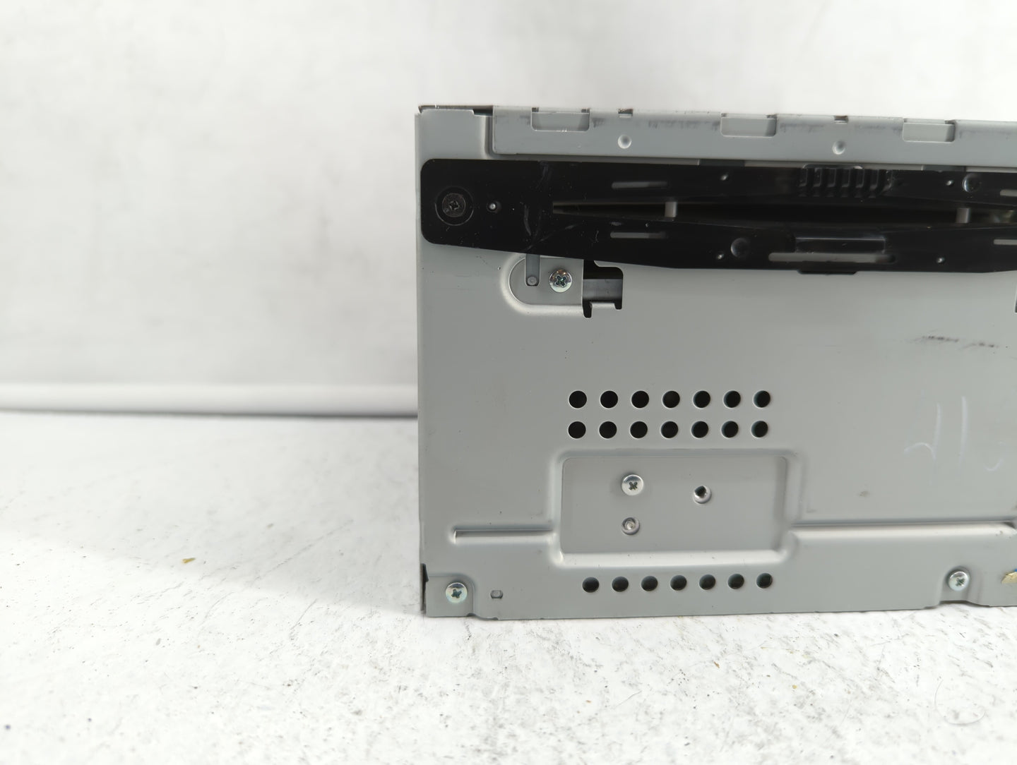 2011-2012 Ford Fusion Am Fm Cd Player Radio Receiver - Oemusedautoparts1.com