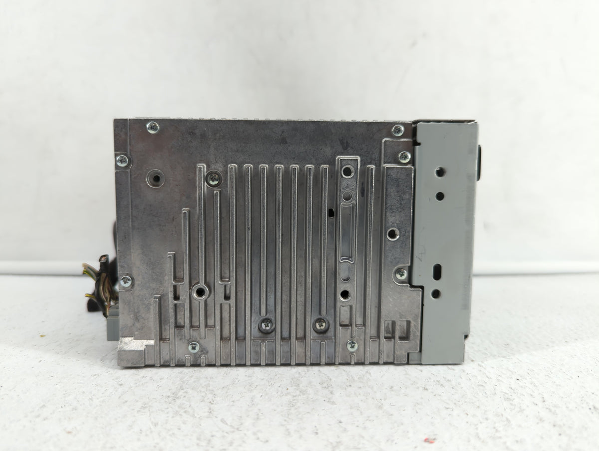 2011-2012 Ford Fusion Am Fm Cd Player Radio Receiver 372883 - Oemusedautoparts1.com