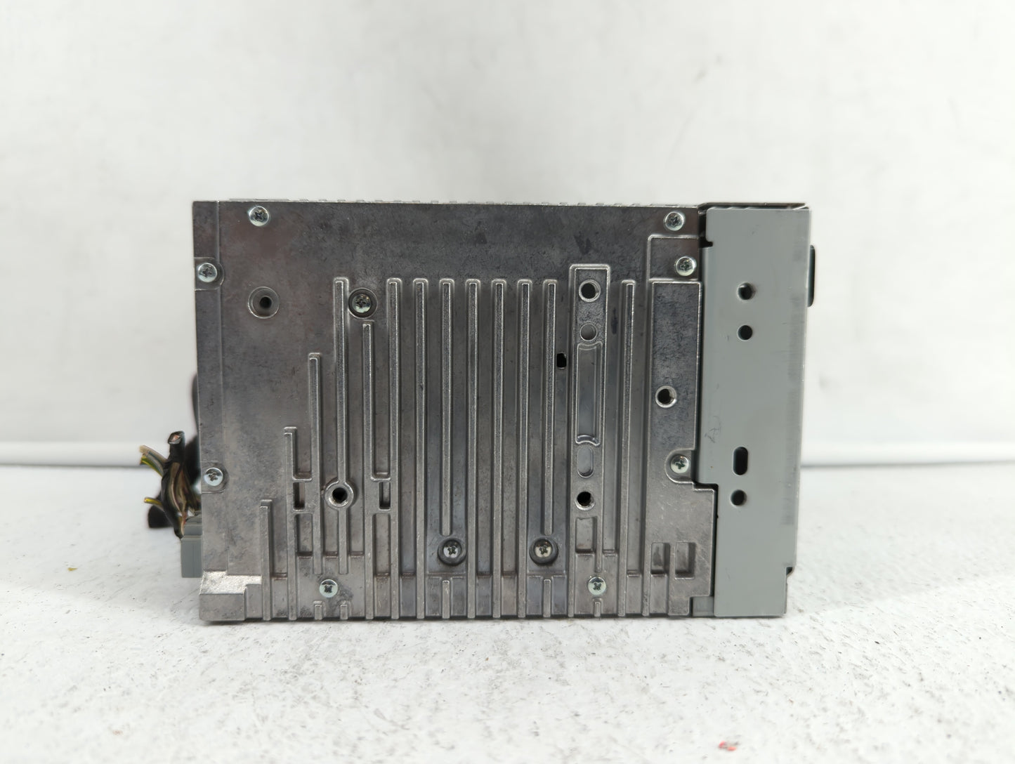 2011-2012 Ford Fusion Am Fm Cd Player Radio Receiver - Oemusedautoparts1.com