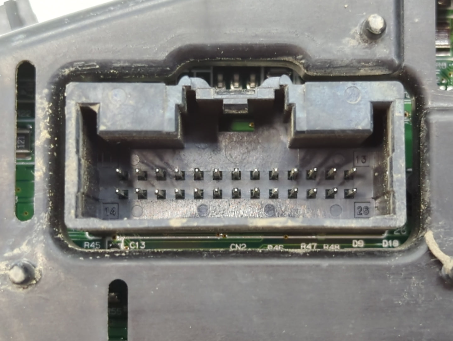 2011-2012 Ford Fusion Instrument Cluster Speedometer Gauges P/N:BE5T-10849-CD Fits Fits 2011 2012 OEM Used Auto Parts - Oemu