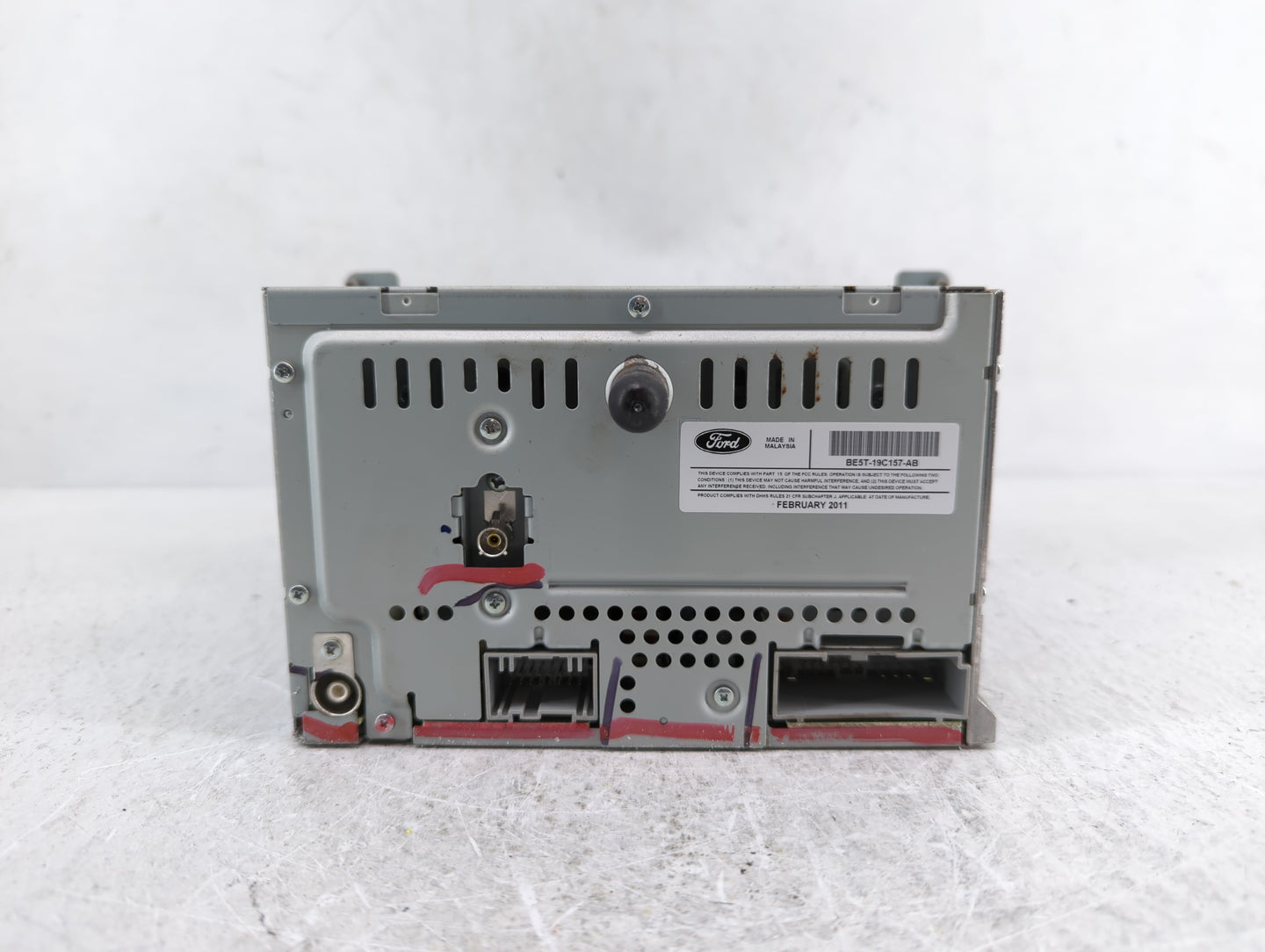 2010-2012 Ford Fusion Am Fm Cd Player Radio Receiver - Oemusedautoparts1.com