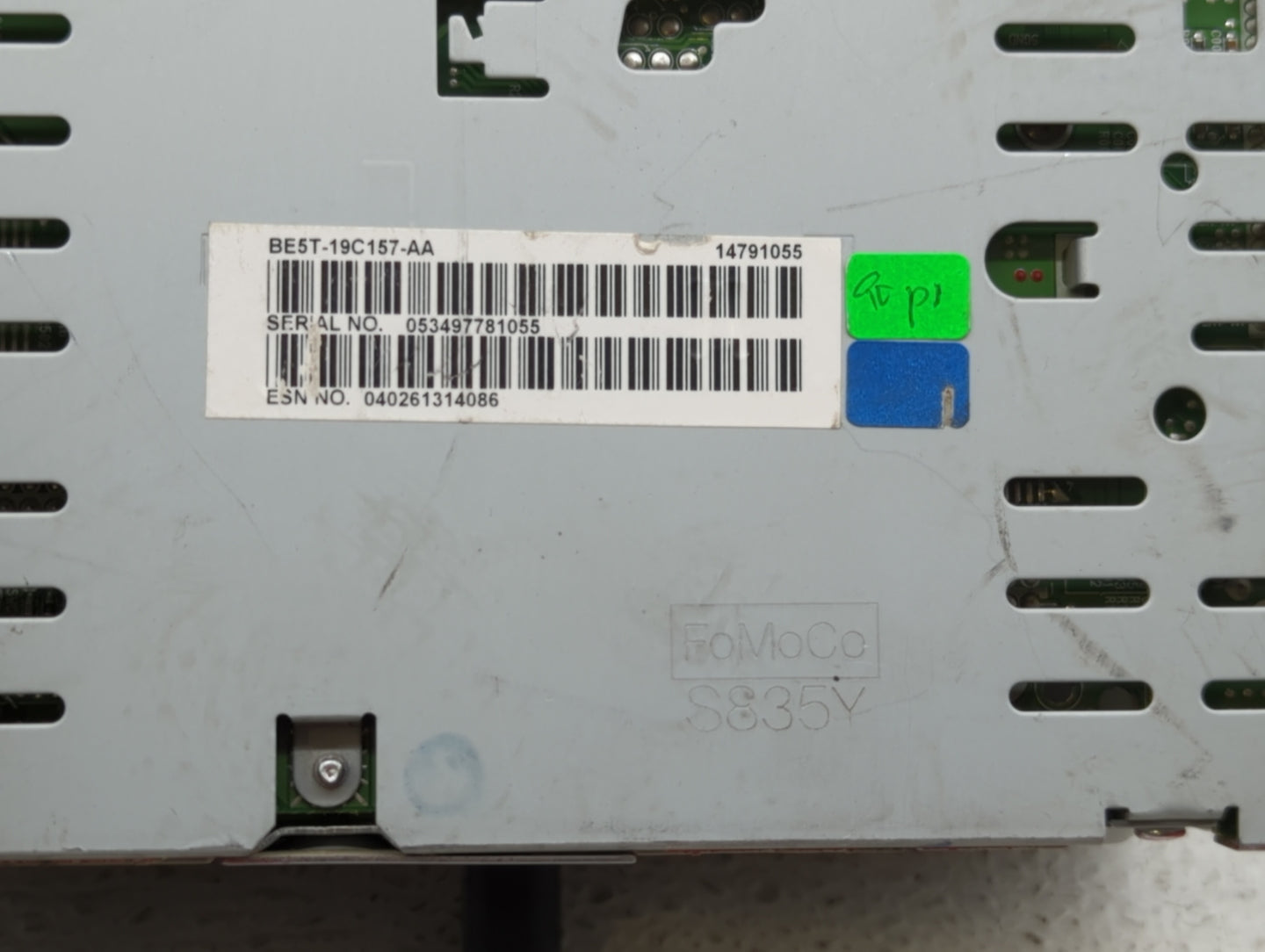 2010-2012 Ford Fusion Am Fm Cd Player Radio Receiver - Oemusedautoparts1.com