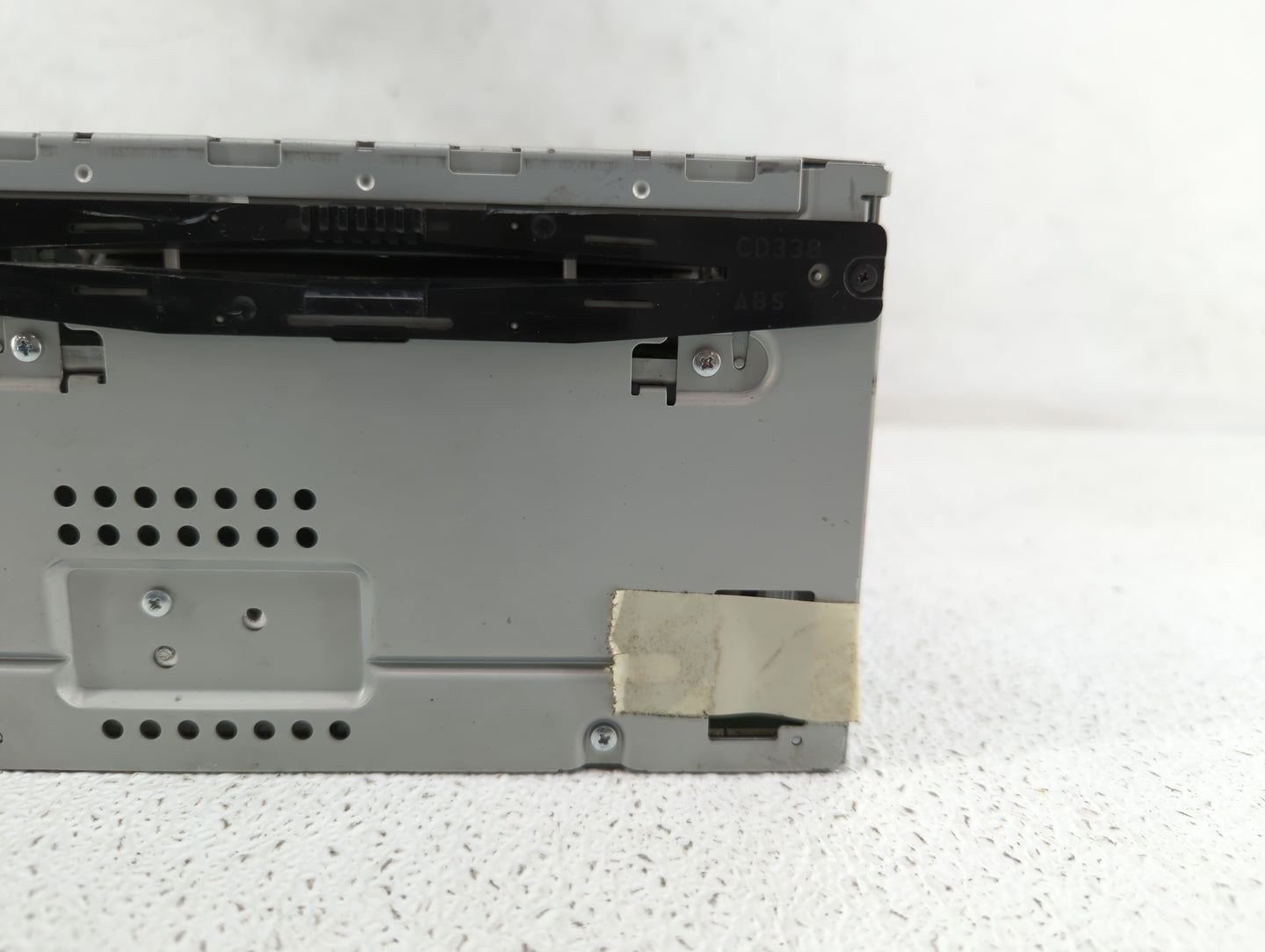 2010-2010 Ford Fusion Am Fm Cd Player Radio Receiver - Oemusedautoparts1.com
