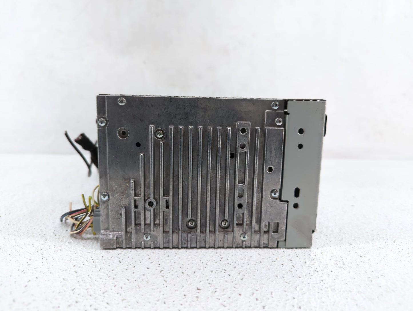 2010-2010 Ford Fusion Am Fm Cd Player Radio Receiver - Oemusedautoparts1.com
