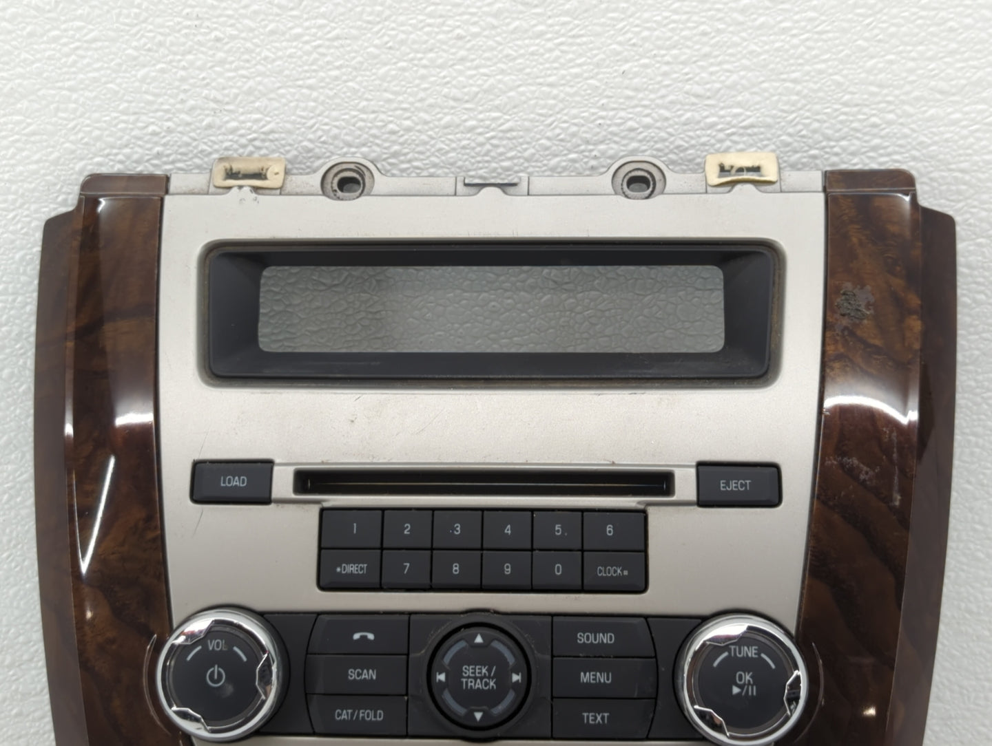 2010-2012 Ford Fusion Radio Control Panel - Oemusedautoparts1.com