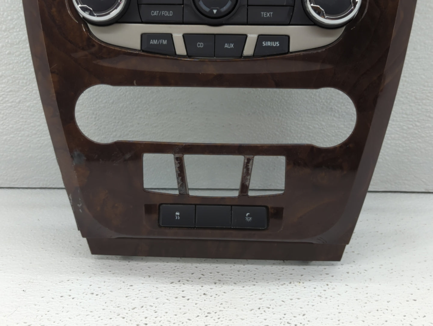 2010-2012 Ford Fusion Radio Control Panel - Oemusedautoparts1.com