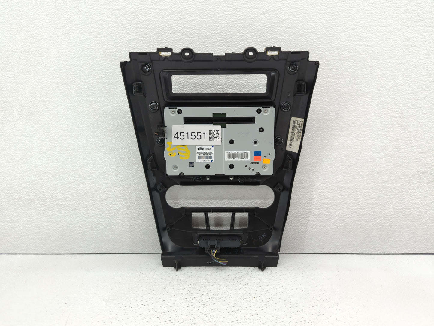 2010-2012 Ford Fusion Radio Control Panel - Oemusedautoparts1.com