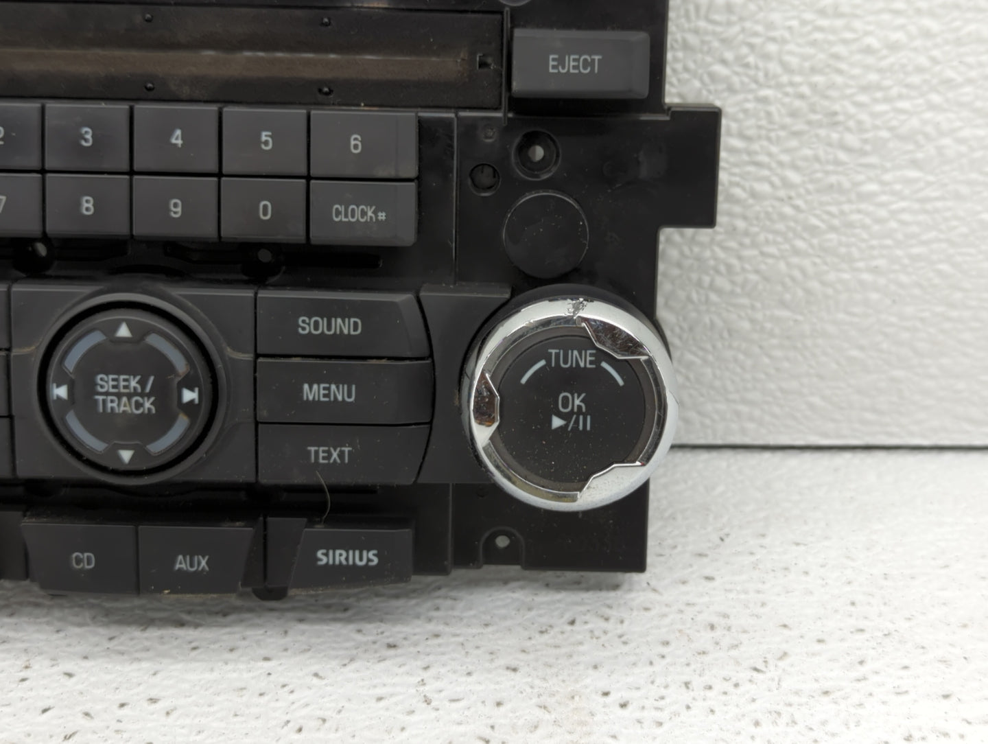 2010-2012 Ford Fusion Radio Control Panel - Oemusedautoparts1.com
