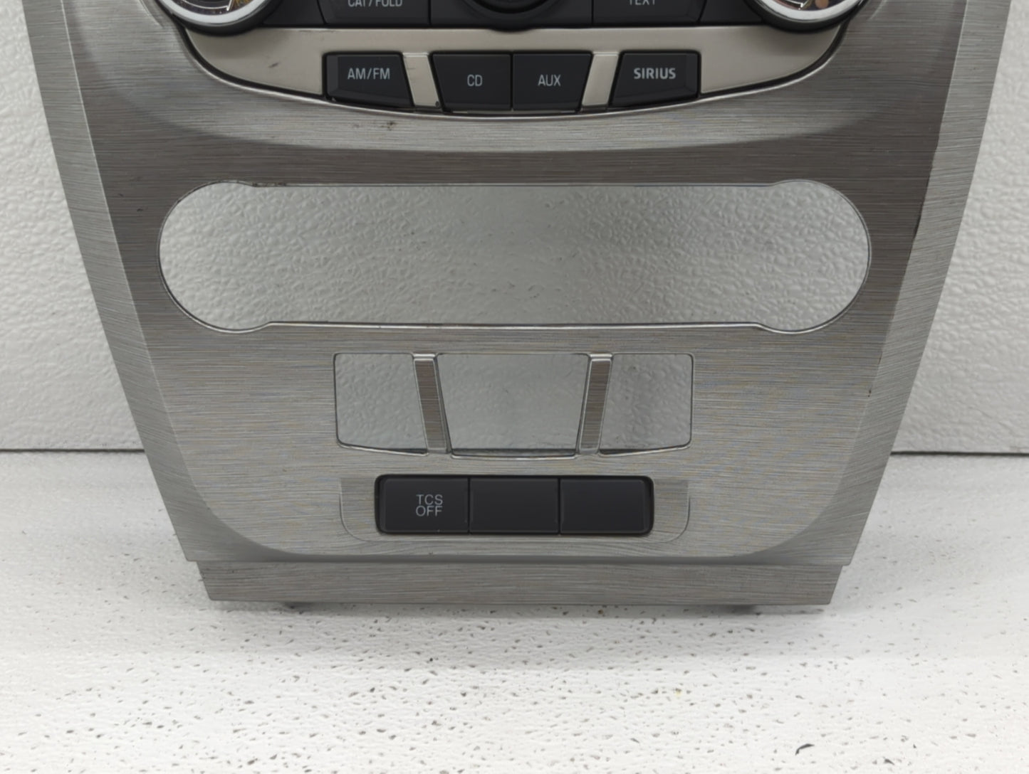 2010-2012 Ford Fusion Radio Control Panel - Oemusedautoparts1.com