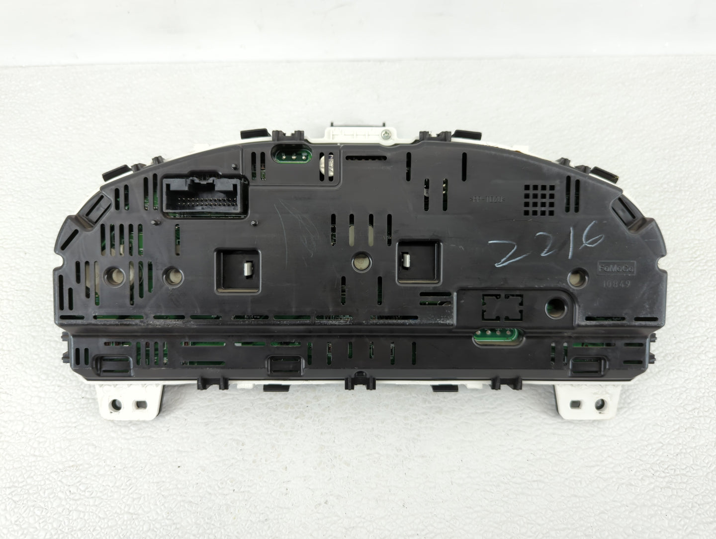 2011-2012 Ford Fusion Instrument Cluster Speedometer Gauges P/N:BE5T-10849-CD Fits Fits 2011 2012 OEM Used Auto Parts - Oemu