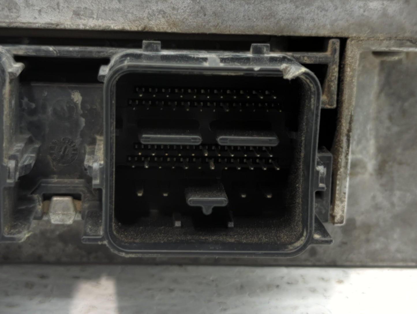 2011-2012 Ford Fusion PCM Engine Control Computer ECU ECM PCU OEM P/N:AE5A-12A650-ERD AE5A-12A650-ERB Fits Fits 2011 2012 OE