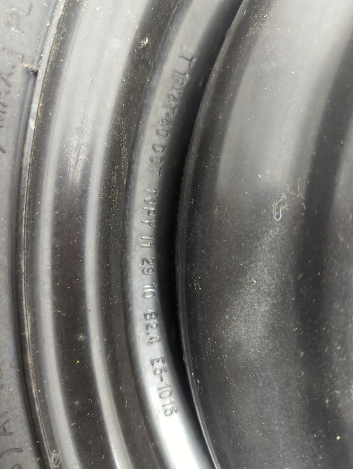 2006-2012 Ford Fusion Spare Donut Tire Wheel Rim Oem 5036776 - Oemusedautoparts1.com
