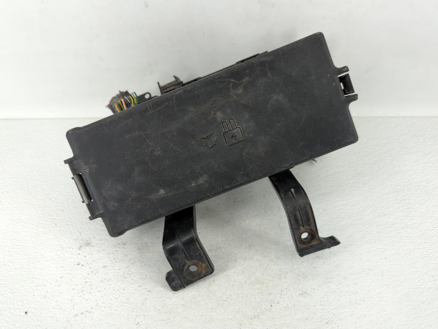 2010-2012 Ford Fusion Fusebox Fuse Box Panel Relay Module P/N:7E5T-14A003-BA AE5T-14290-E Fits Fits 2010 2011 2012 OEM Used 