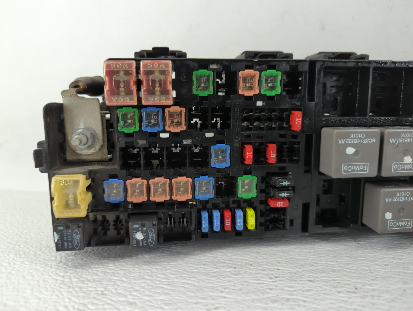 2010-2012 Ford Fusion Fusebox Fuse Box Panel Relay Module P/N:BE5T-14290-F Fits Fits 2010 2011 2012 OEM Used Auto Parts - Oe