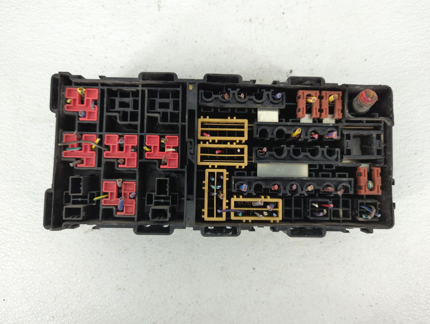 2010-2012 Ford Fusion Fusebox Fuse Box Panel Relay Module P/N:BE5T-14290-F Fits Fits 2010 2011 2012 OEM Used Auto Parts - Oe