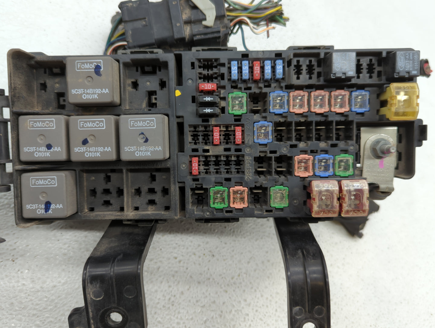 2010-2012 Ford Fusion Fusebox Fuse Box Panel Relay Module P/N:7E5T-14A003-BA AE5T-14290-E Fits Fits 2010 2011 2012 OEM Used 