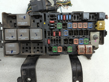 2010-2012 Ford Fusion Fusebox Fuse Box Panel Relay Module P/N:7E5T-14A003-BA AE5T-14290-E Fits Fits 2010 2011 2012 OEM Used Auto Parts