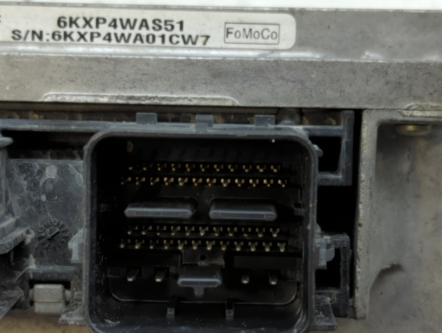 2011 Ford Fusion PCM Engine Control Computer ECU ECM PCU OEM P/N:AE5A-12A650-DFC AE5A-12A650-EPD, AE5A-12A650-EPB Fits OEM U