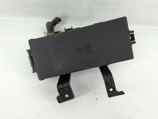 2010-2012 Ford Fusion Fusebox Fuse Box Panel Relay Module P/N:BE5T-14290-E Fits Fits 2010 2011 2012 OEM Used Auto Parts - Oe