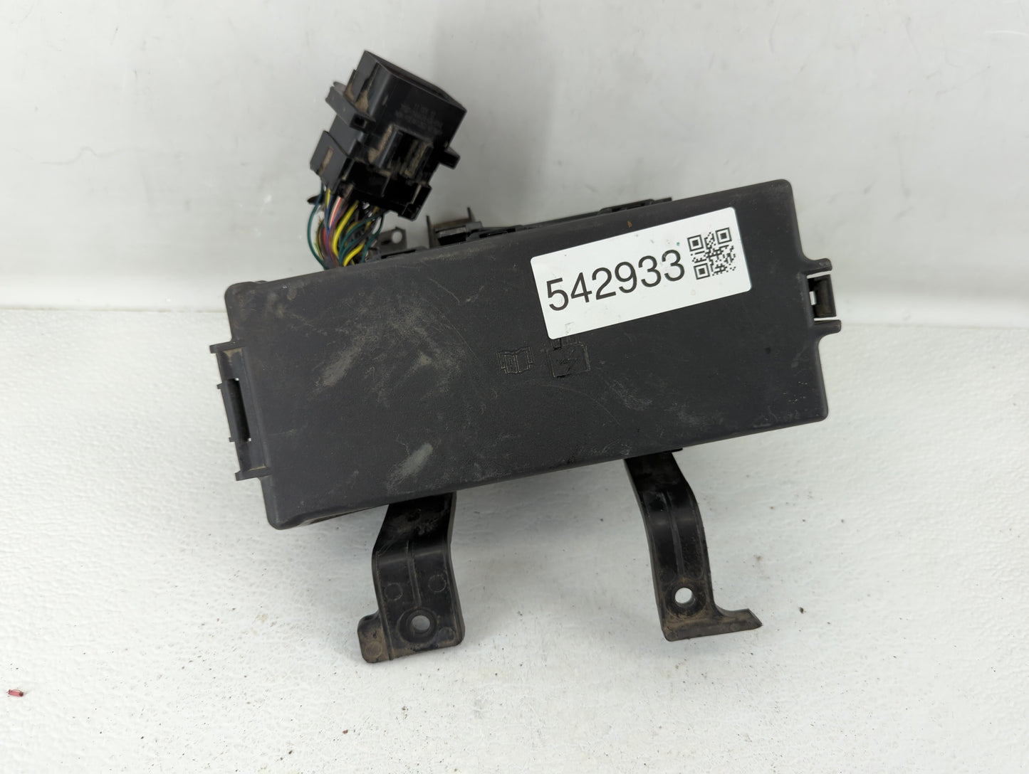 2010-2012 Ford Fusion Fusebox Fuse Box Panel Relay Module P/N:BE5T-14290-E Fits Fits 2010 2011 2012 OEM Used Auto Parts - Oe
