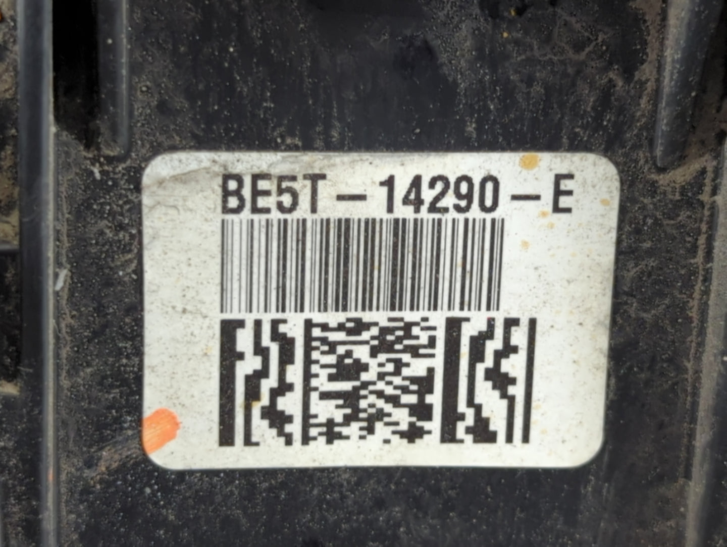 2010-2012 Ford Fusion Fusebox Fuse Box Panel Relay Module P/N:BE5T-14290-E Fits Fits 2010 2011 2012 OEM Used Auto Parts - Oe